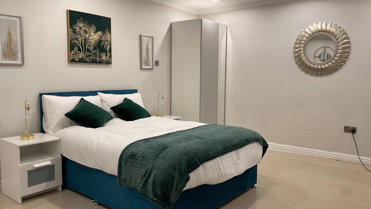 Luxury Studio Apartment Harrow on the Hill Exteriér fotografie