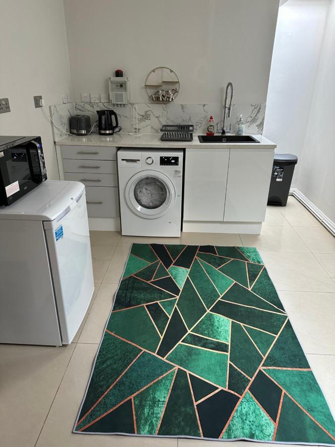 Luxury Studio Apartment Harrow on the Hill Exteriér fotografie