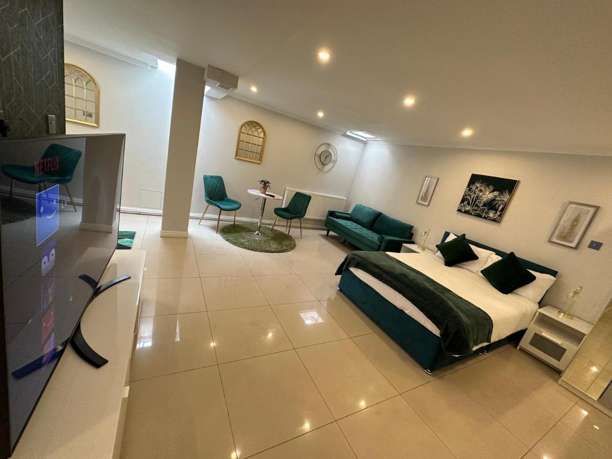 Luxury Studio Apartment Harrow on the Hill Exteriér fotografie