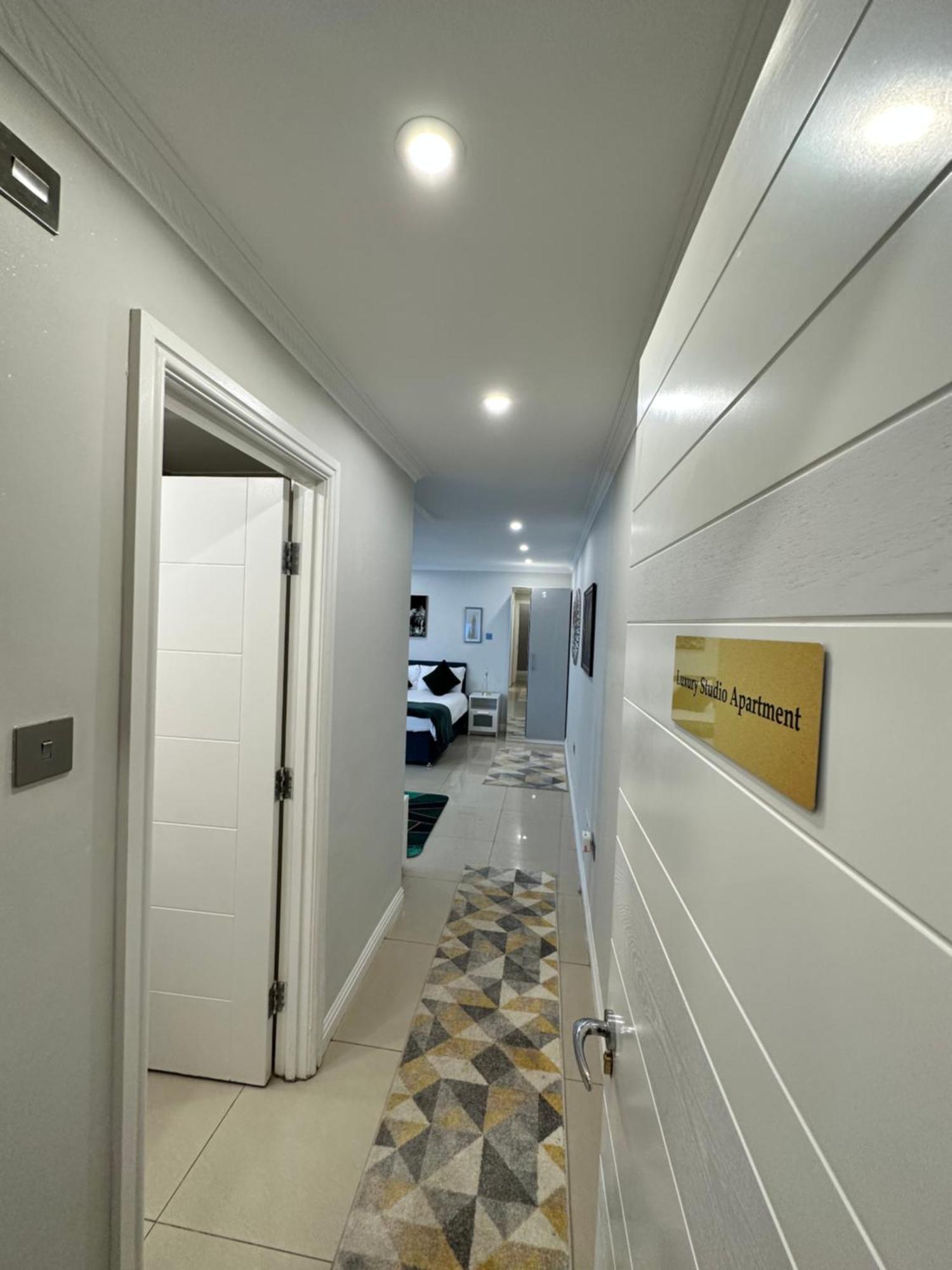 Luxury Studio Apartment Harrow on the Hill Exteriér fotografie