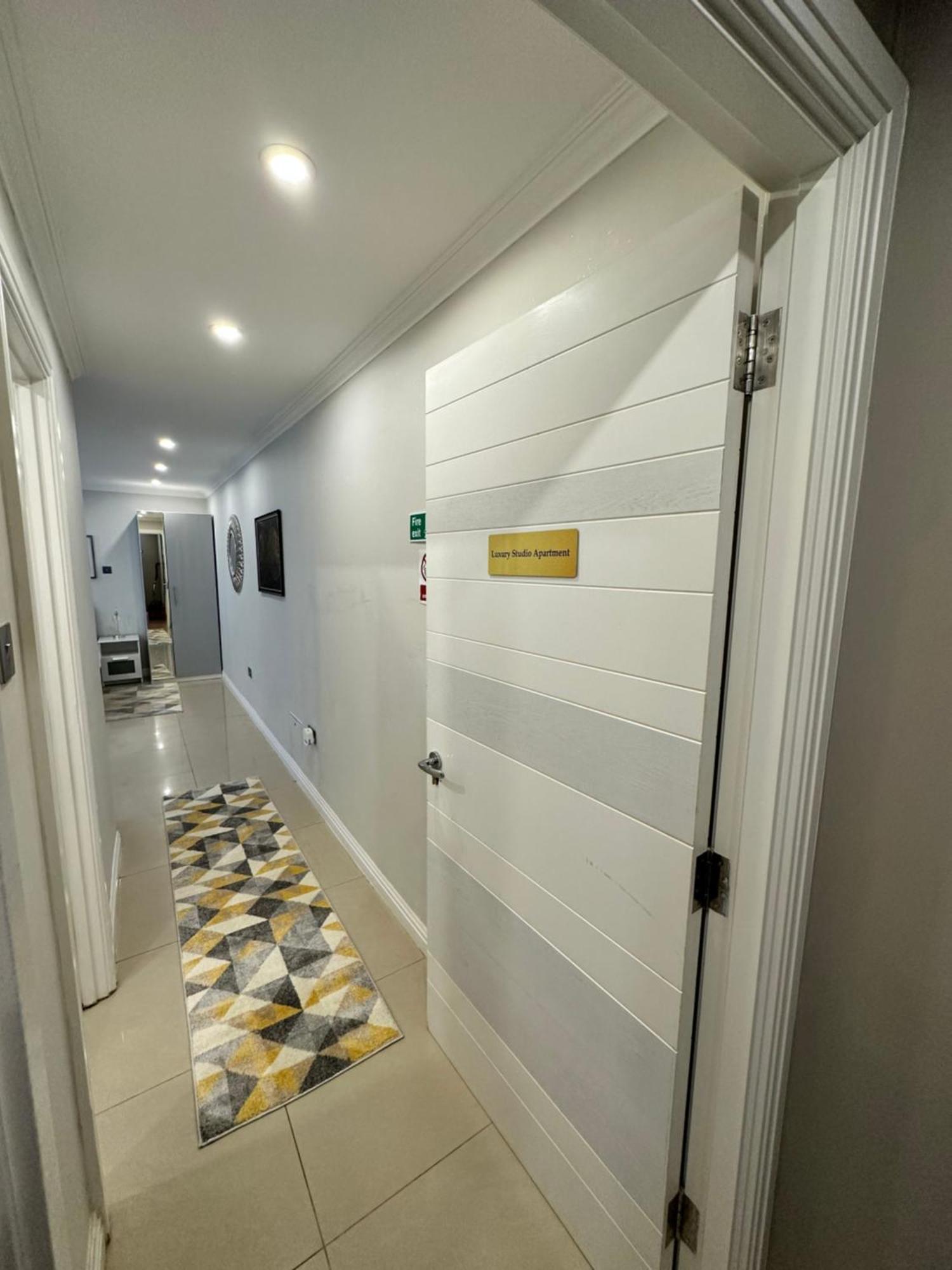 Luxury Studio Apartment Harrow on the Hill Exteriér fotografie