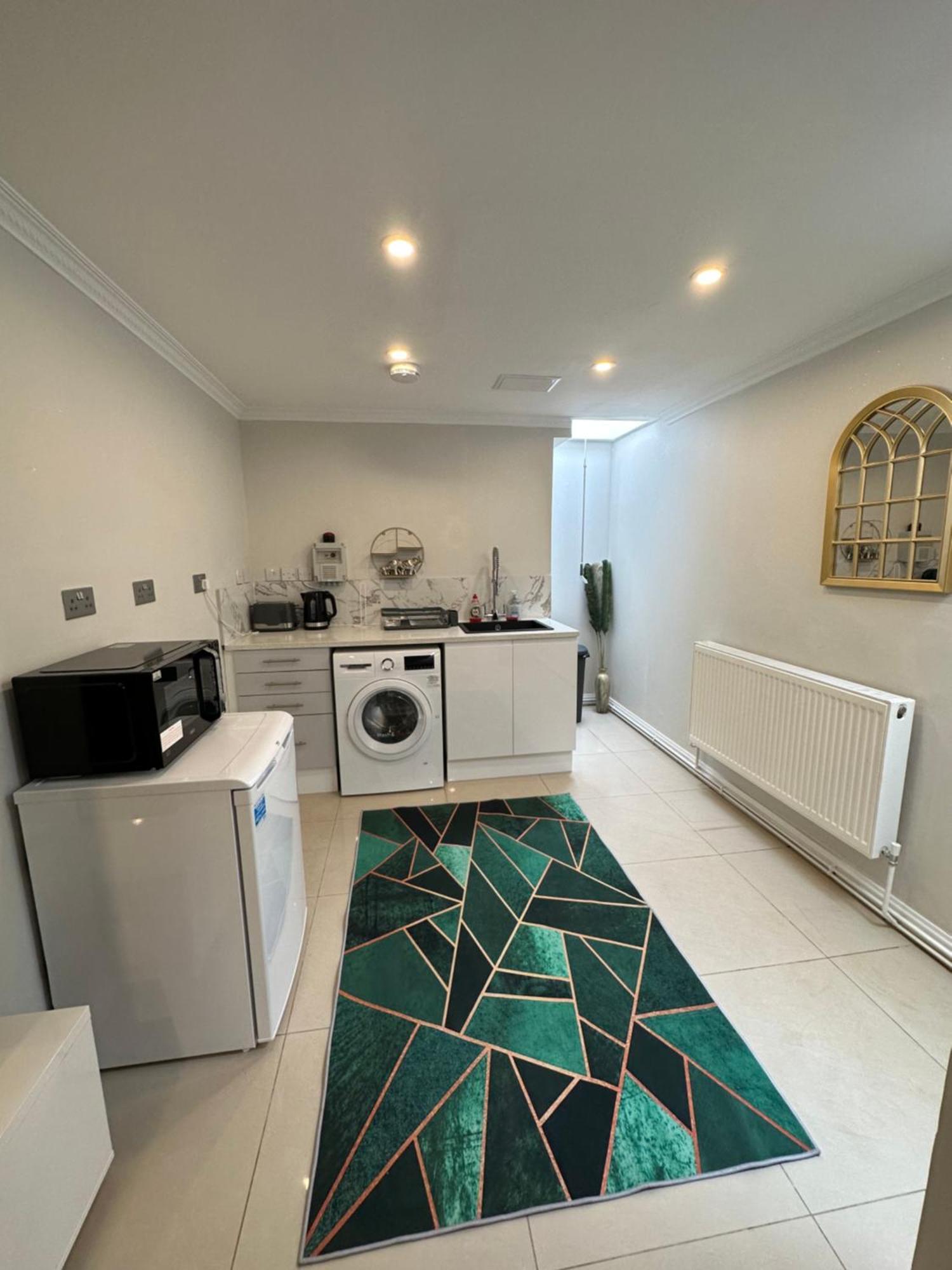Luxury Studio Apartment Harrow on the Hill Exteriér fotografie