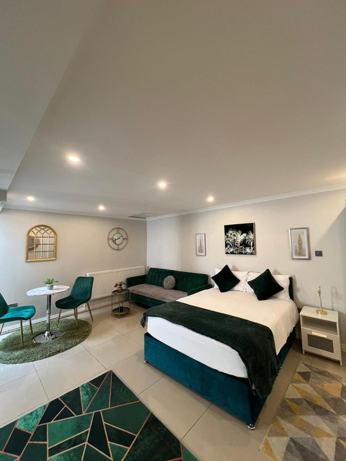 Luxury Studio Apartment Harrow on the Hill Exteriér fotografie
